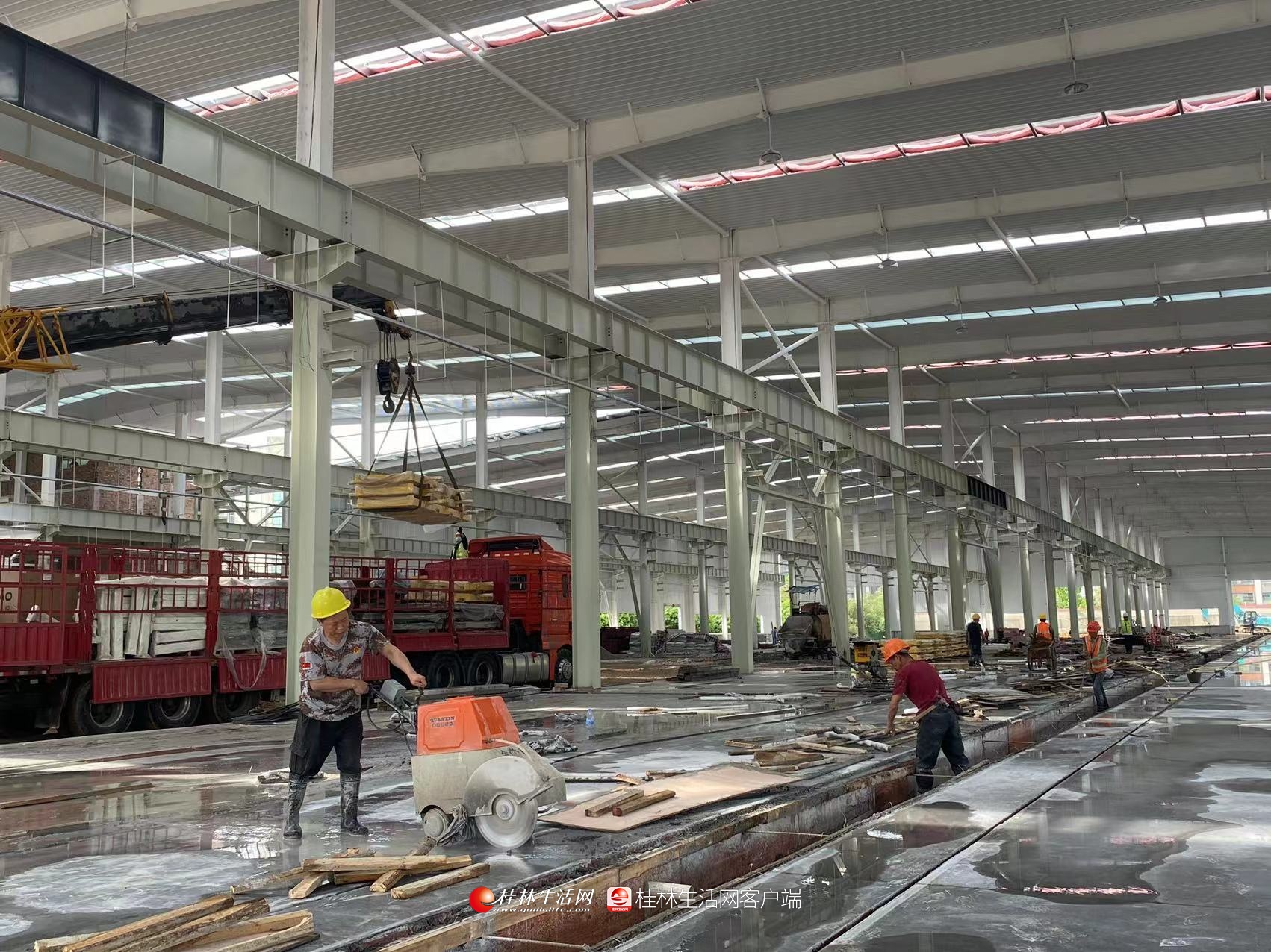 20余家企業(yè)項(xiàng)目開工建設(shè)，開工率達(dá)100% 桂林高新區(qū) “雙容雙承諾”特色服務(wù)讓企業(yè)發(fā)展走上“高速路”